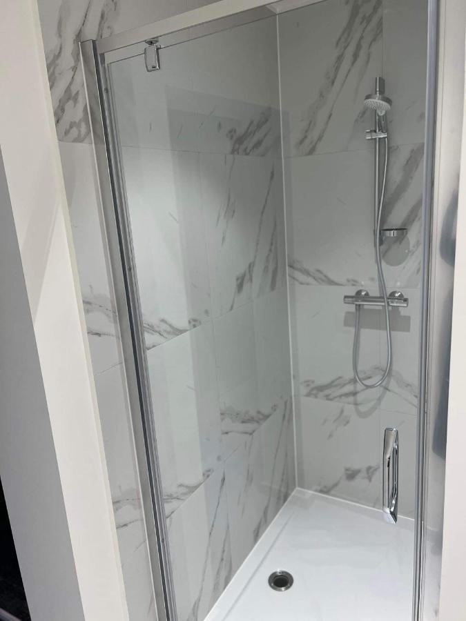 Grote Kamer In Brugge Centrum Met Badkamer ! Exteriör bild